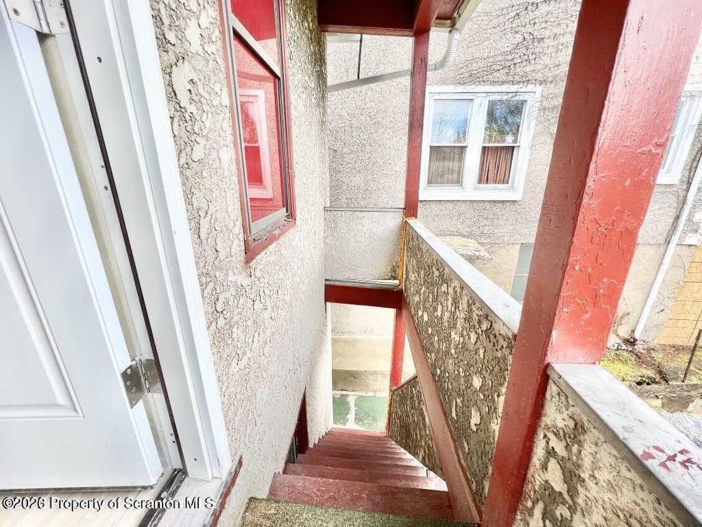 636 Beech Street - Photo 23