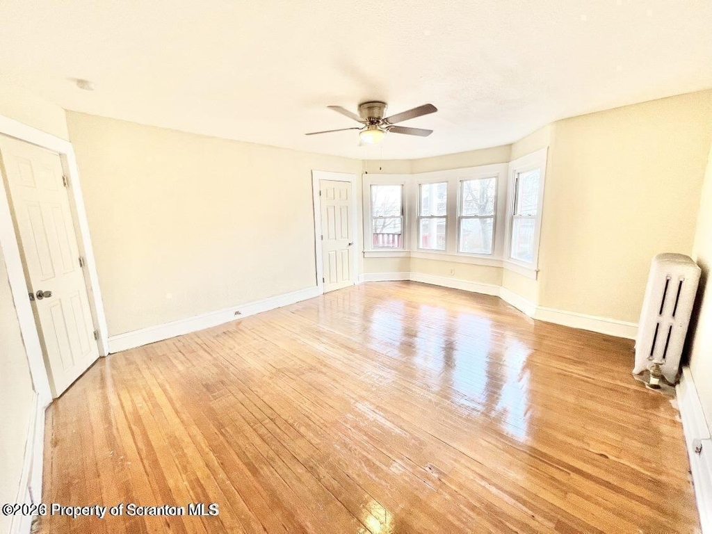 636 Beech Street - Photo 16