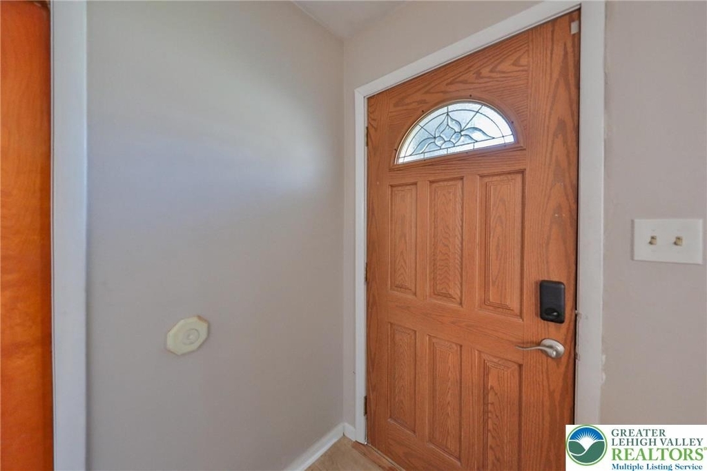 2033 11th Street - Photo 8