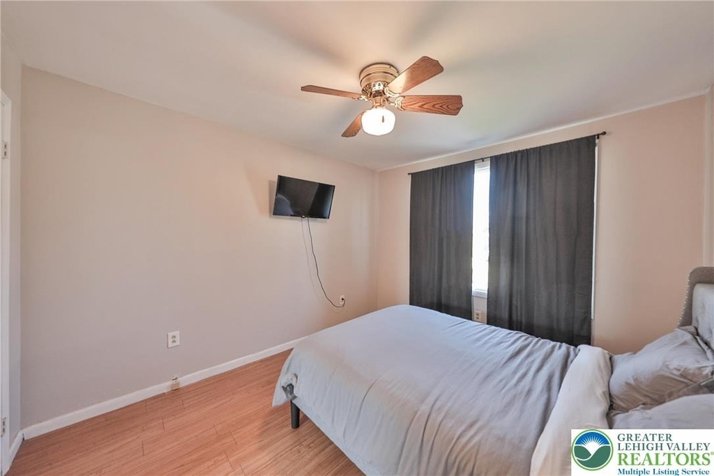 2033 11th Street - Photo 40
