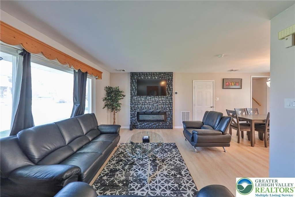 2033 11th Street - Photo 6
