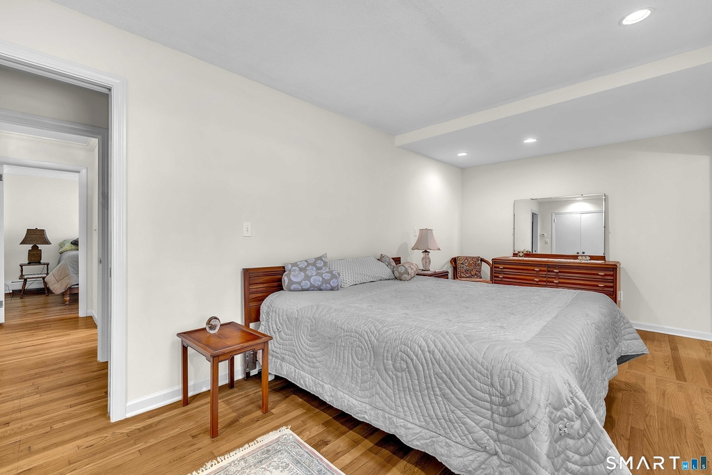 71 Beach Avenue - Photo 9