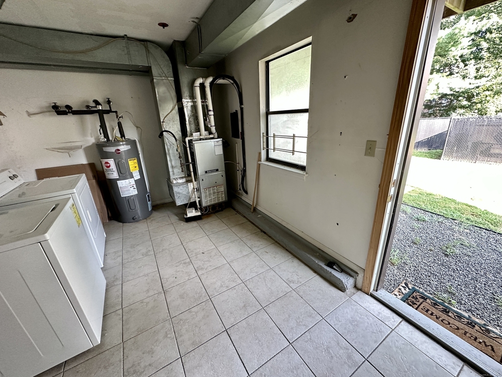 15 Crest Street - Photo 12