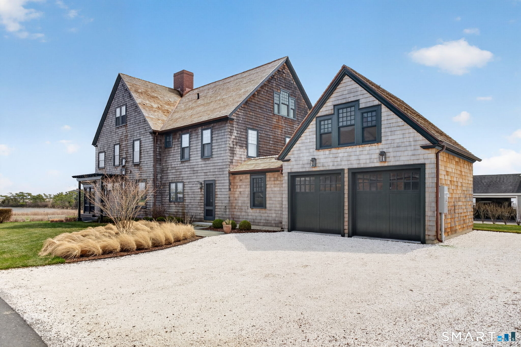 28 Fenwick Avenue - Photo 2