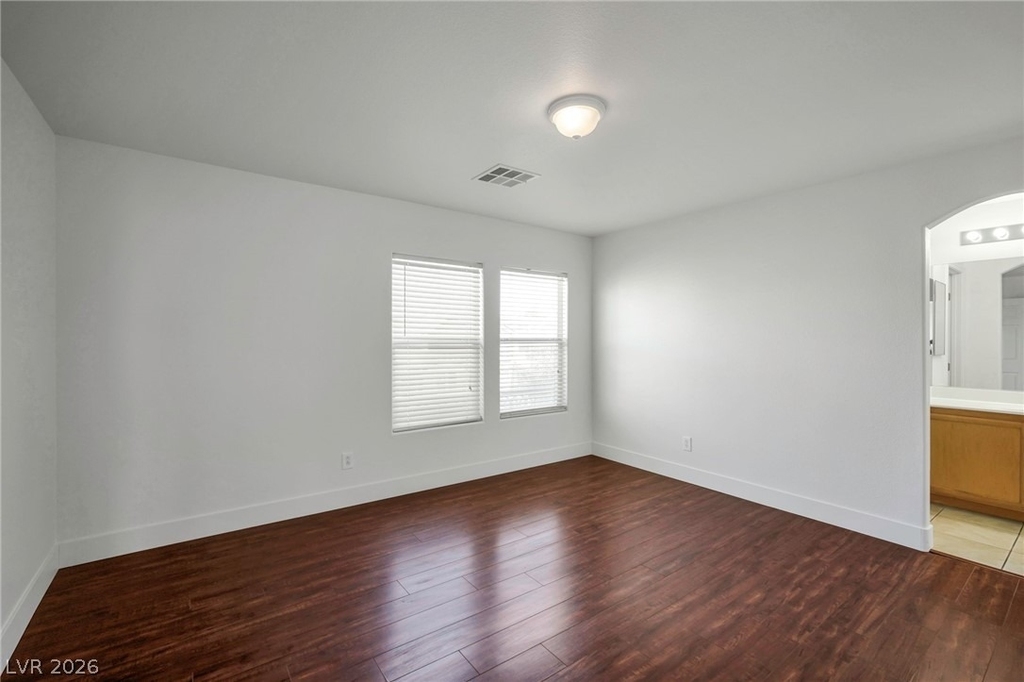 9711 Spinnaker Creek Avenue - Photo 11