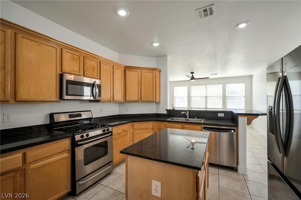 9711 Spinnaker Creek Avenue - Photo 1