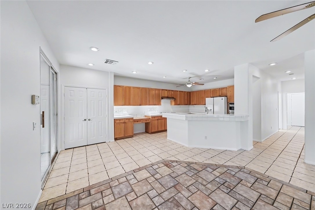 2367 Thayer Avenue - Photo 16