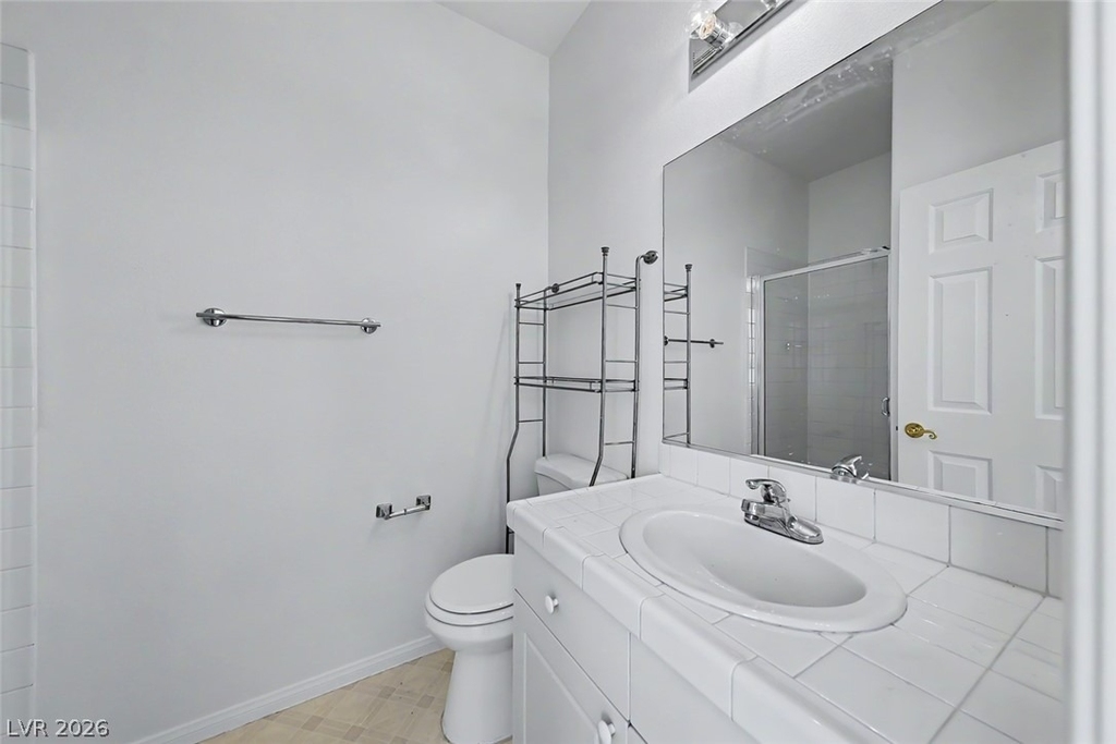 2367 Thayer Avenue - Photo 25
