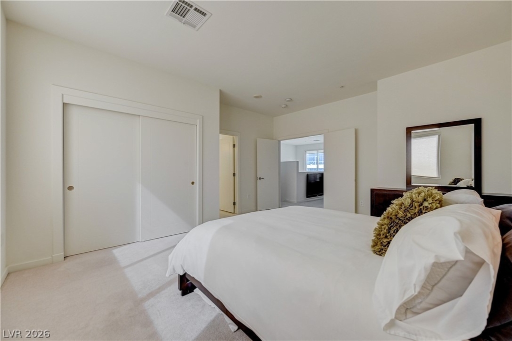 4535 Dean Martin Drive - Photo 34