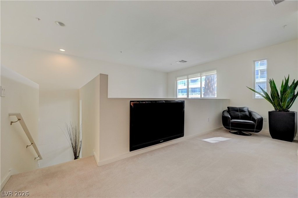 4535 Dean Martin Drive - Photo 28