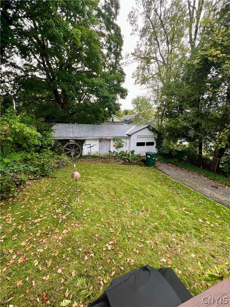 140 E Oneida Street - Photo 28
