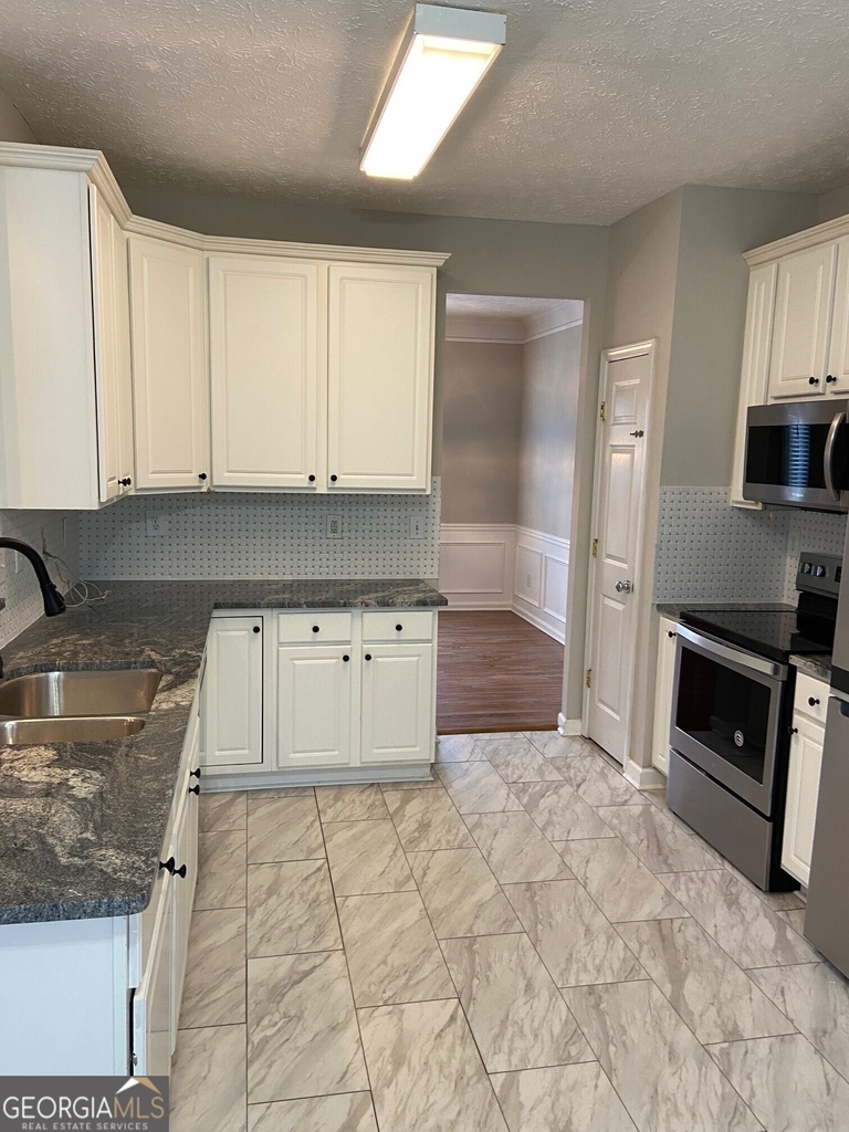 2279 Oak Glenn Circle - Photo 2