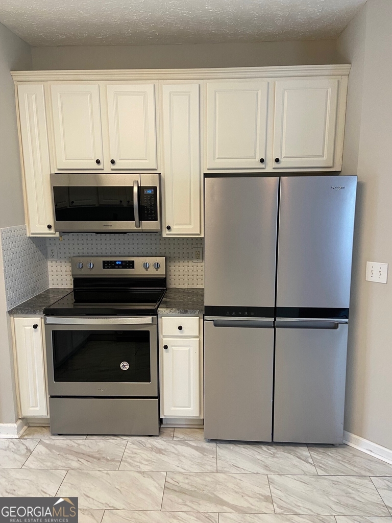 2279 Oak Glenn Circle - Photo 3
