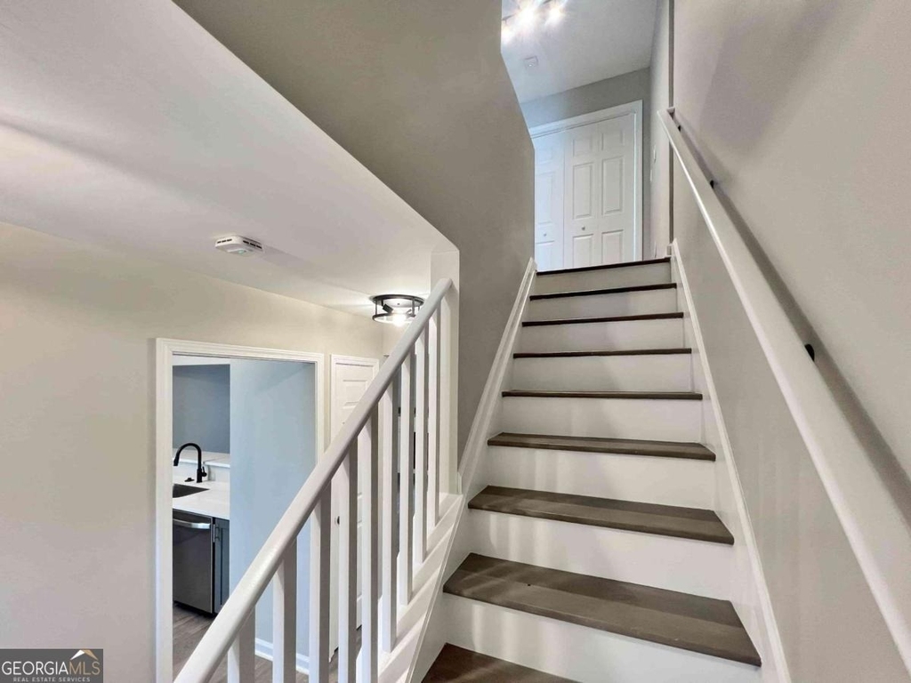 3573 Kennesaw Station Drive Nw - Photo 9
