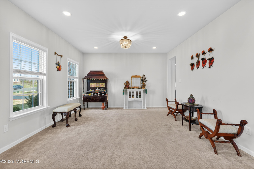 40 Gina Drive - Photo 4