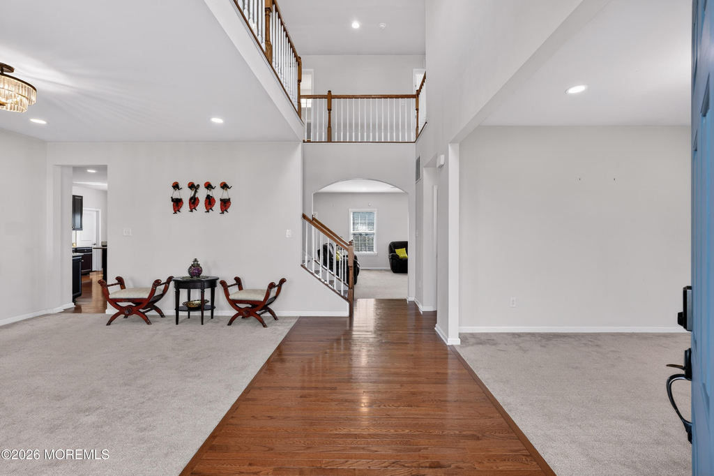 40 Gina Drive - Photo 3