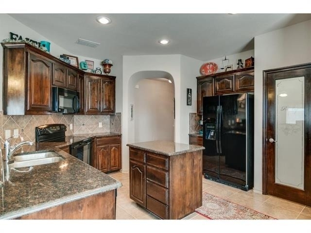 4624 Lazy Oaks Street - Photo 8