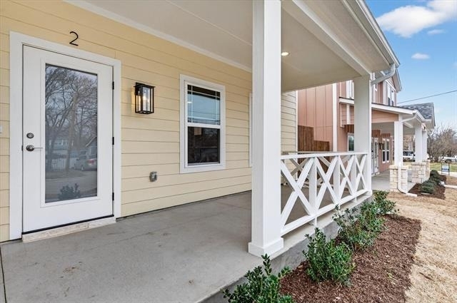 502 E Kimball Street - Photo 2