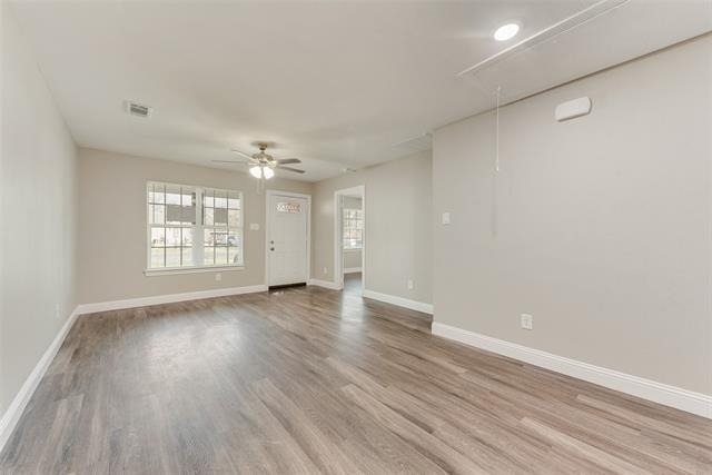 913 Live Oak Street - Photo 2
