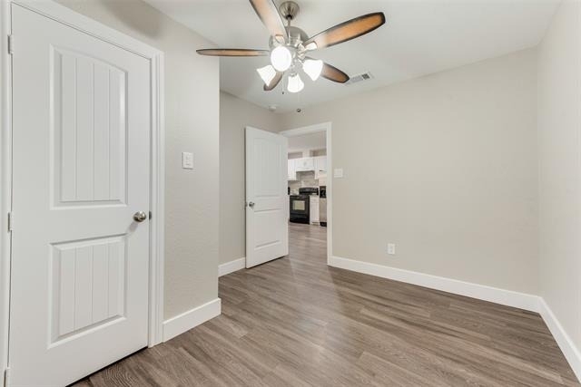 913 Live Oak Street - Photo 11