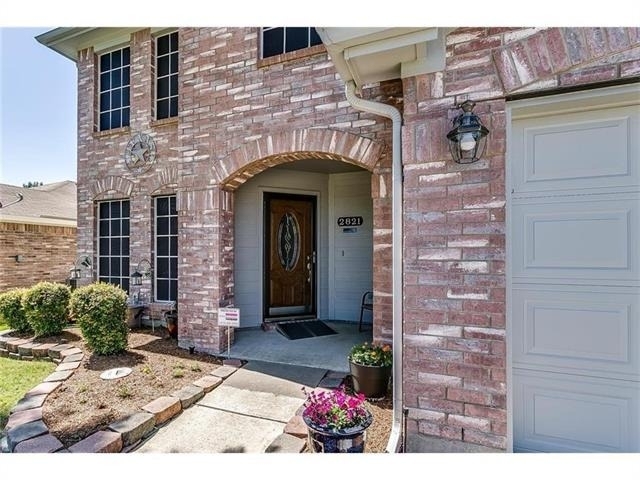 2821 Briargrove Lane - Photo 2