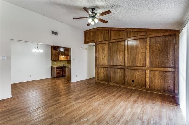 1140 Jameson Street - Photo 1