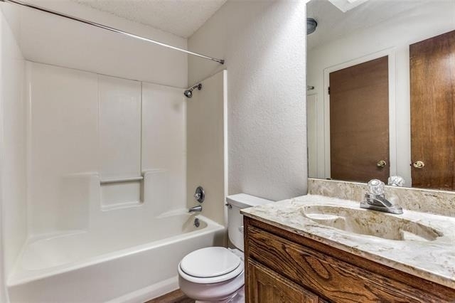 1140 Jameson Street - Photo 10