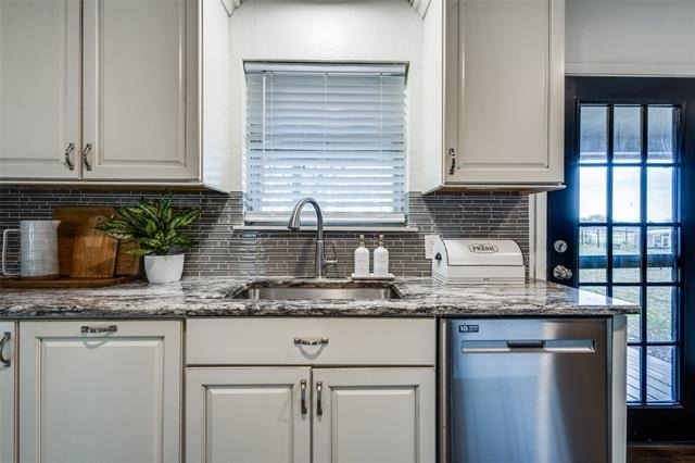 1200 Tipps Road - Photo 13