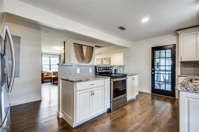 1200 Tipps Road - Photo 14