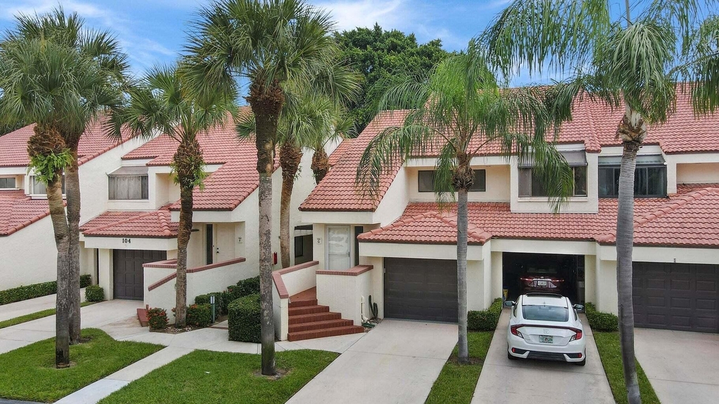 104 Sea Oats Drive - Photo 1