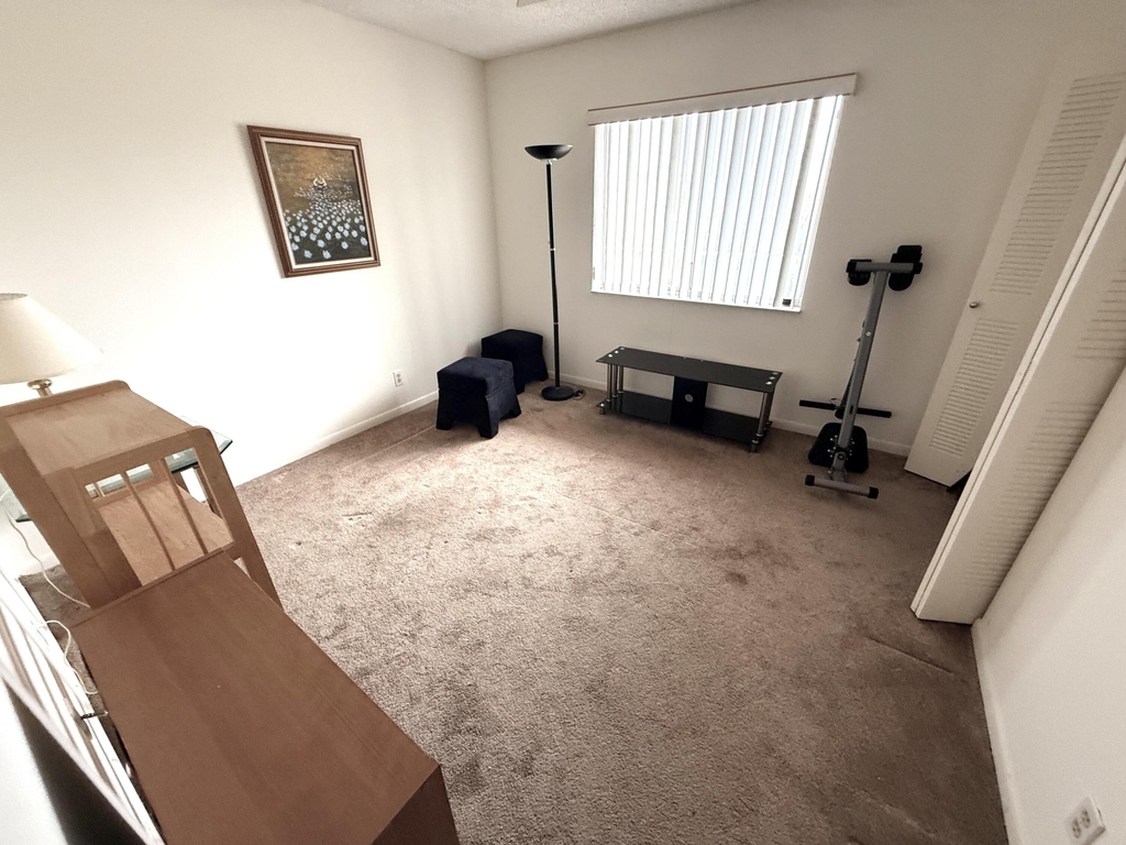 14307 Bedford Drive - Photo 8