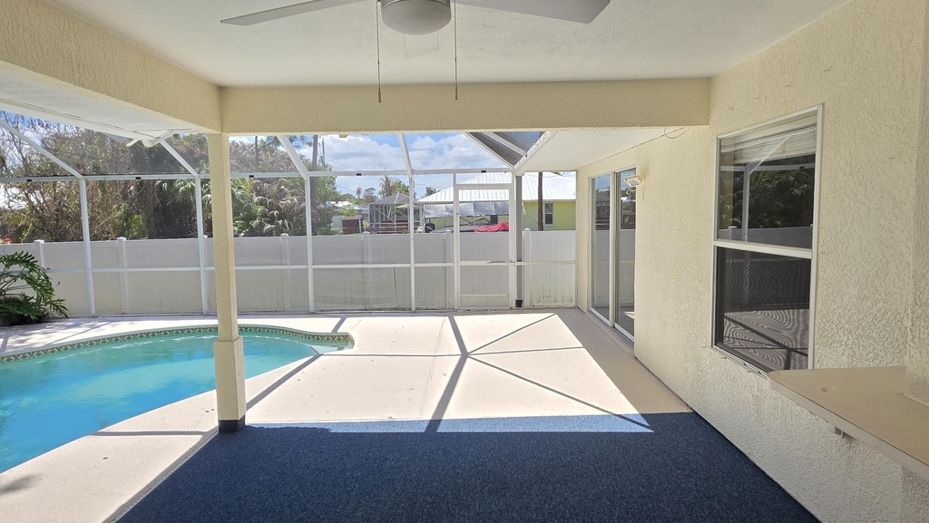 2820 Se Pace Drive - Photo 14