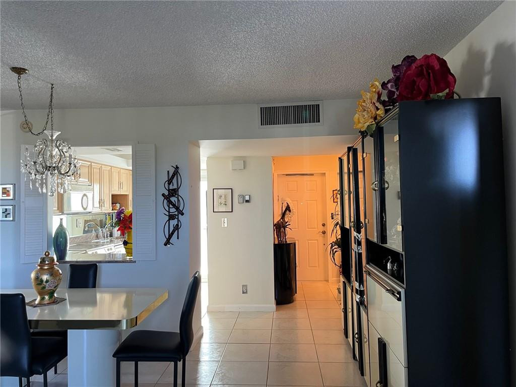 333 Ne 21 Avenue - Photo 1