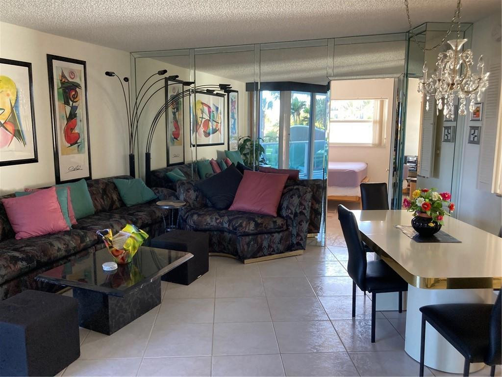 333 Ne 21 Avenue - Photo 4