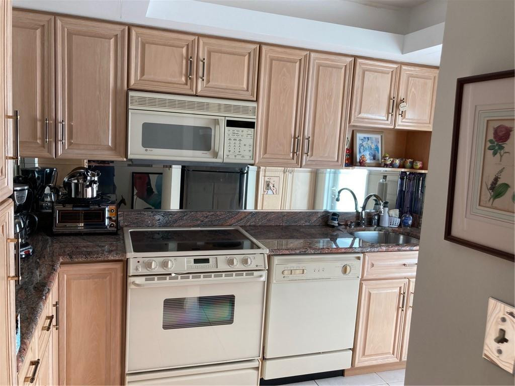 333 Ne 21 Avenue - Photo 14