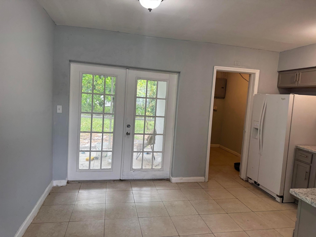 1740 Sw 70th Way - Photo 10