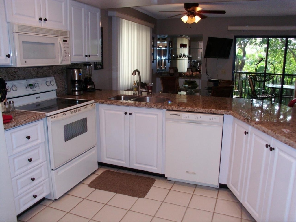 1605 Us-1 - Photo 6