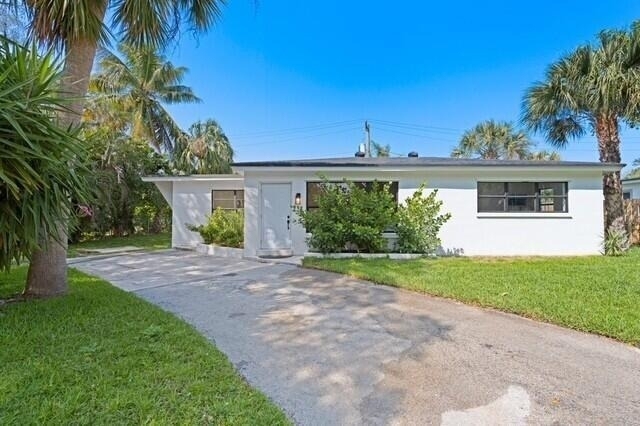 235 Ne 20th Street - Photo 0