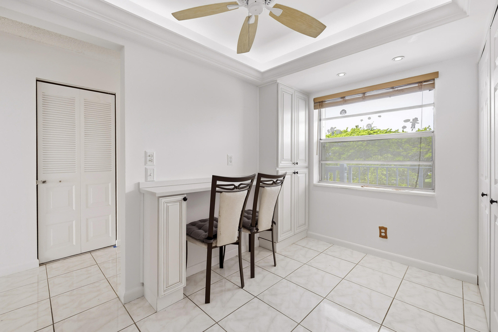 1480 Nw 80th Avenue - Photo 4