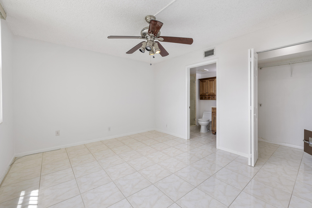 1480 Nw 80th Avenue - Photo 18