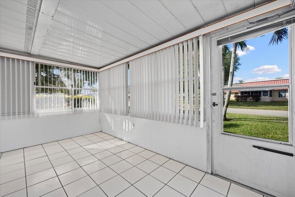 102 Amherst Lane - Photo 12