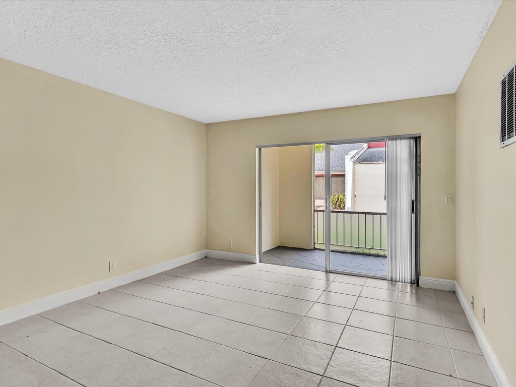 644 Nw 13th Street - Photo 31