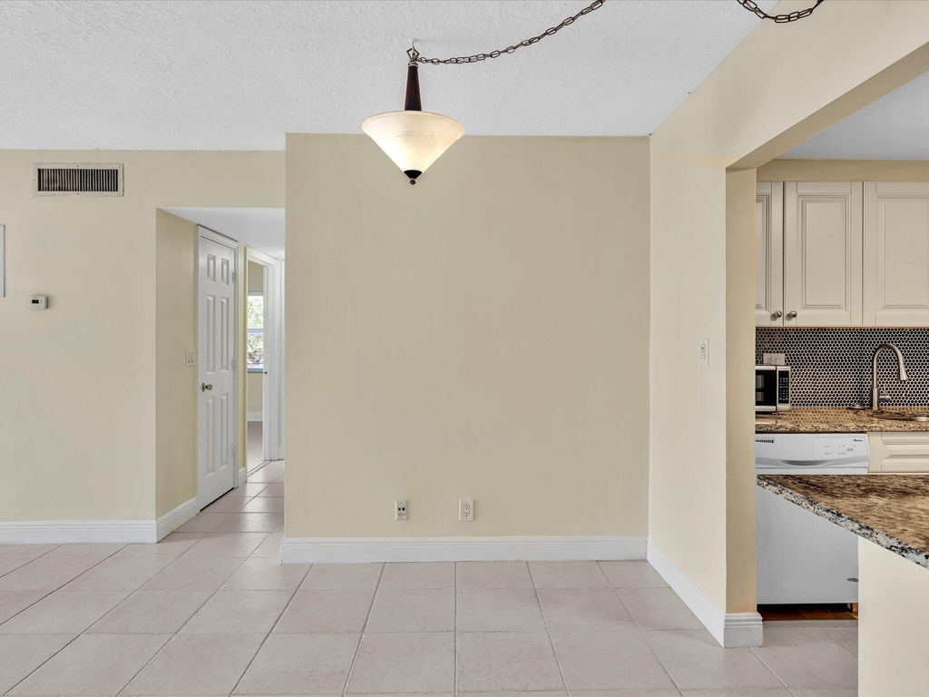 644 Nw 13th Street - Photo 12