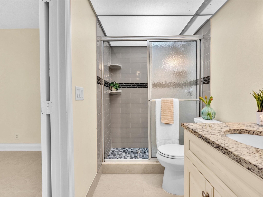 644 Nw 13th Street - Photo 18