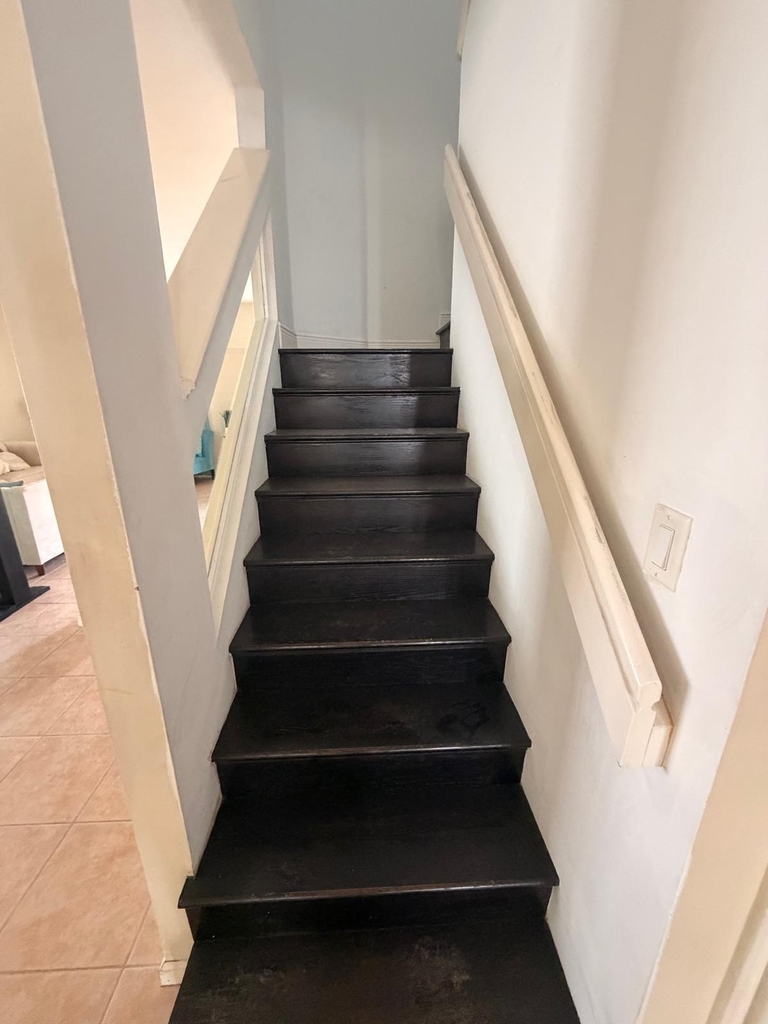 1226 Avondale Lane - Photo 3