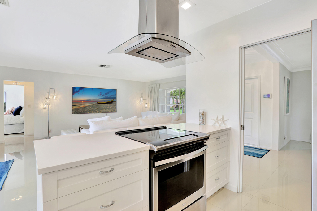 1410 Se 12th Street - Photo 9
