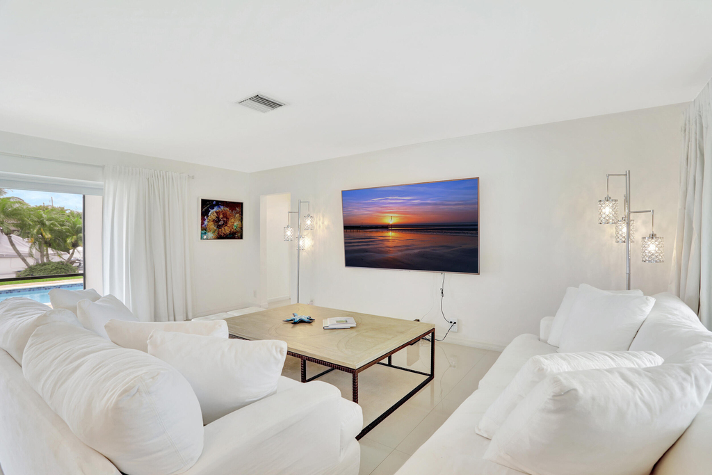 1410 Se 12th Street - Photo 6