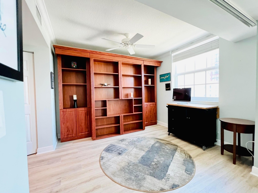 610 Clematis Street - Photo 12