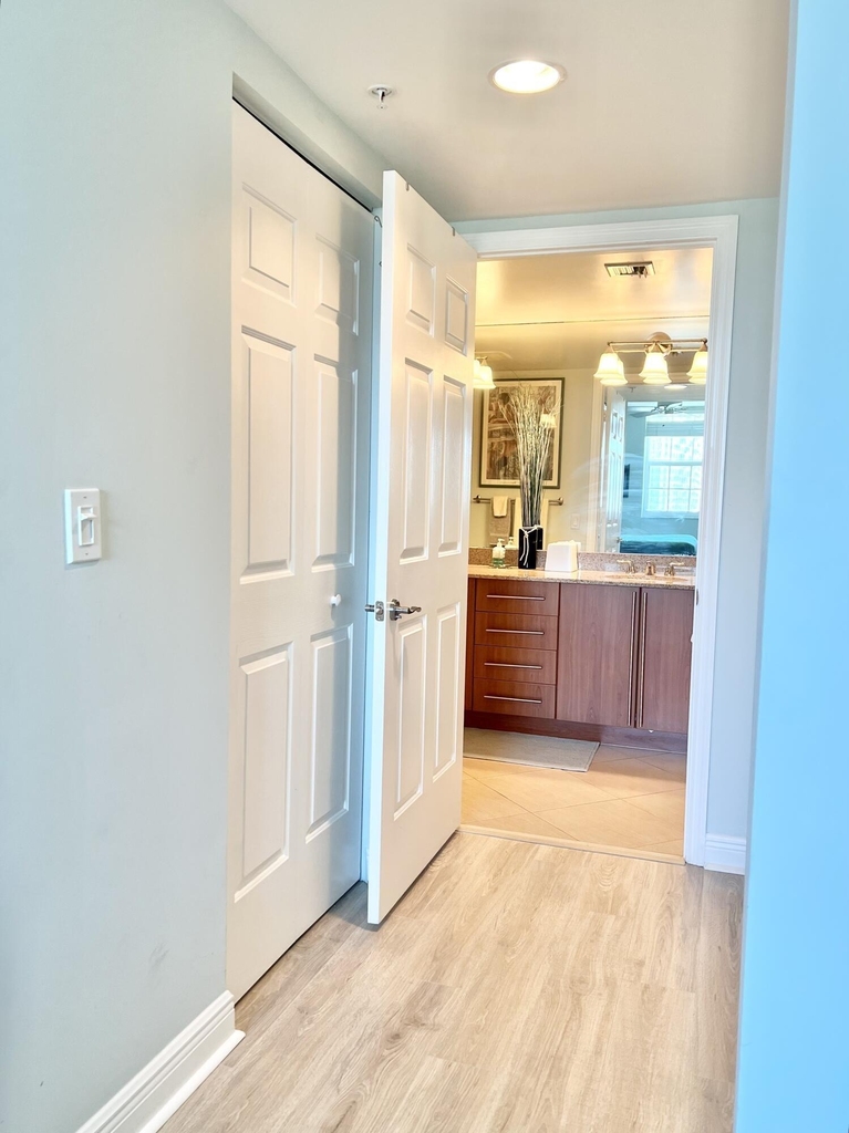 610 Clematis Street - Photo 9