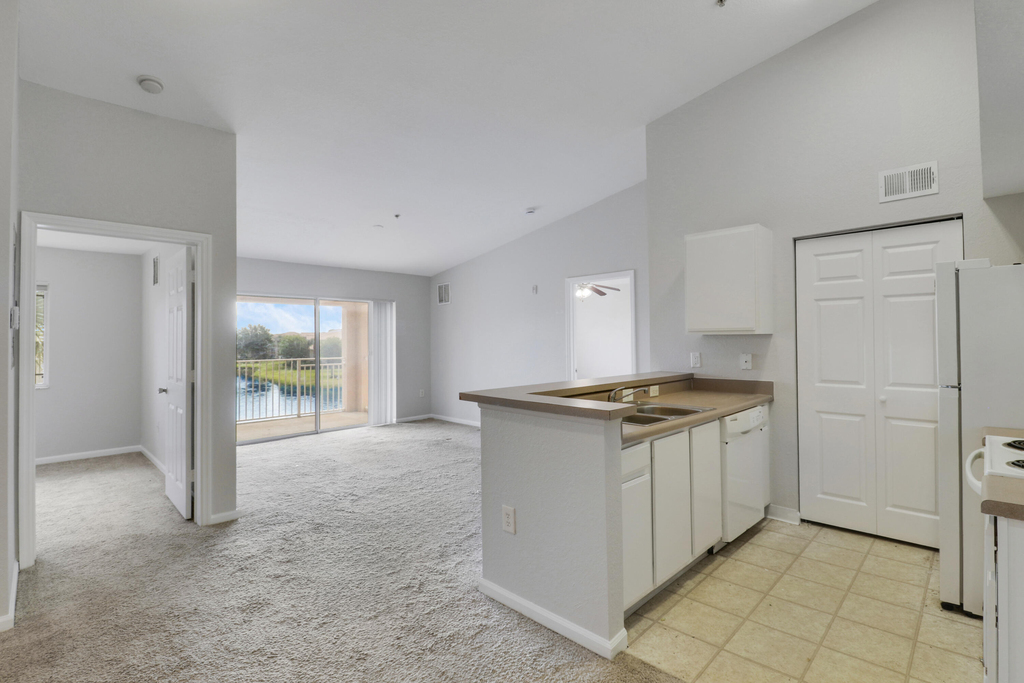 141 Sw Palm Drive - Photo 27